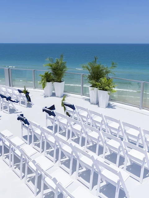 Max Beach Resort